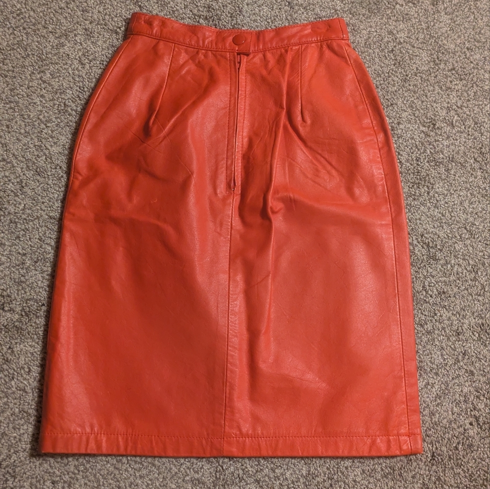 OPUS Genuine Leather Pencil Skirt – Red – Size 3